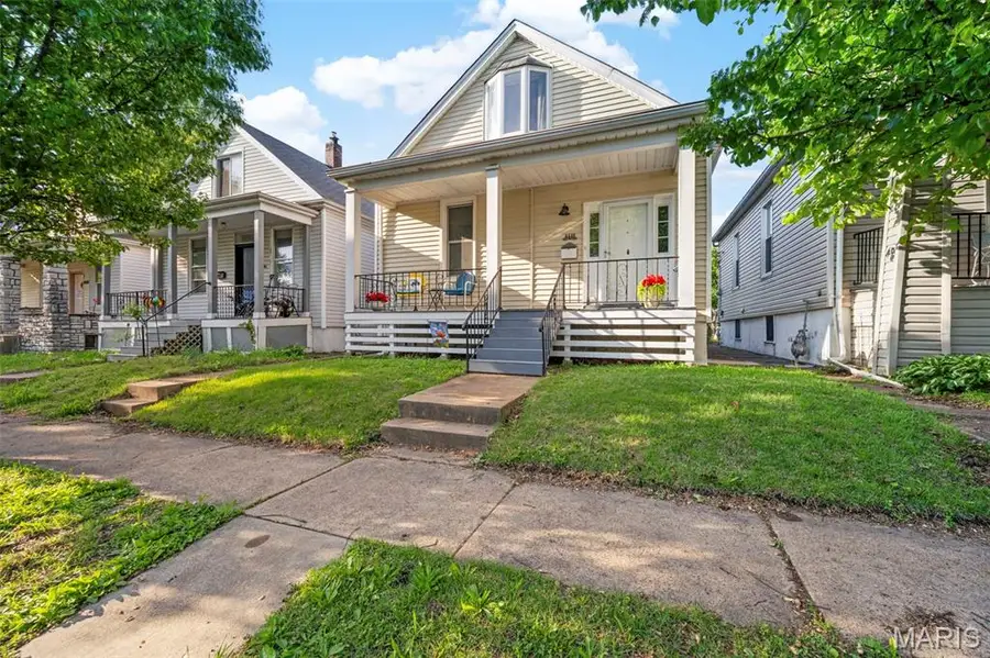 4448 Itaska Street, Saint Louis, MO 63116 - #2