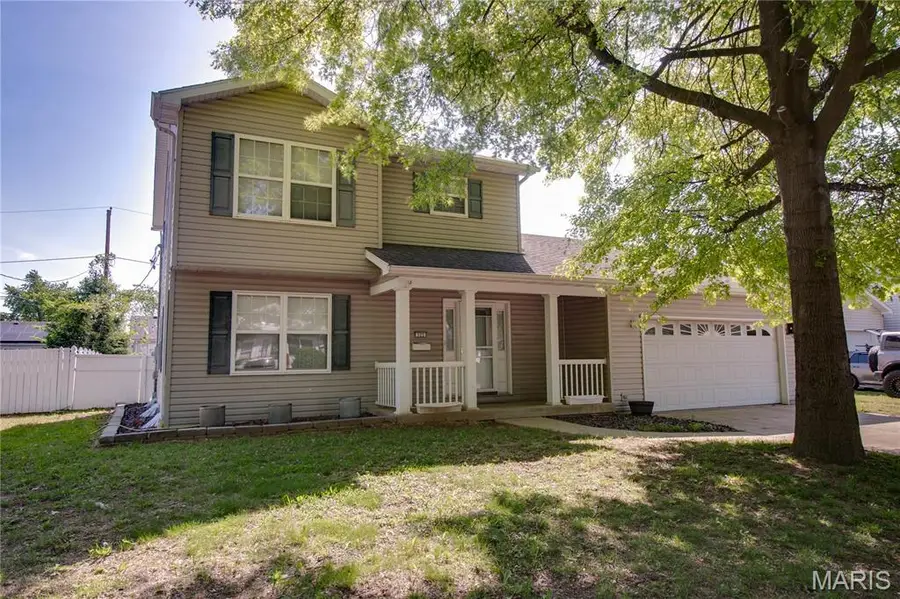 322 Washington Avenue, East Alton, IL 62024 - #3