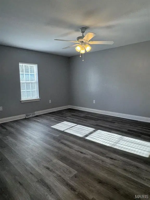 1109 Mary Street, Poplar Bluff, MO 63901 - #3