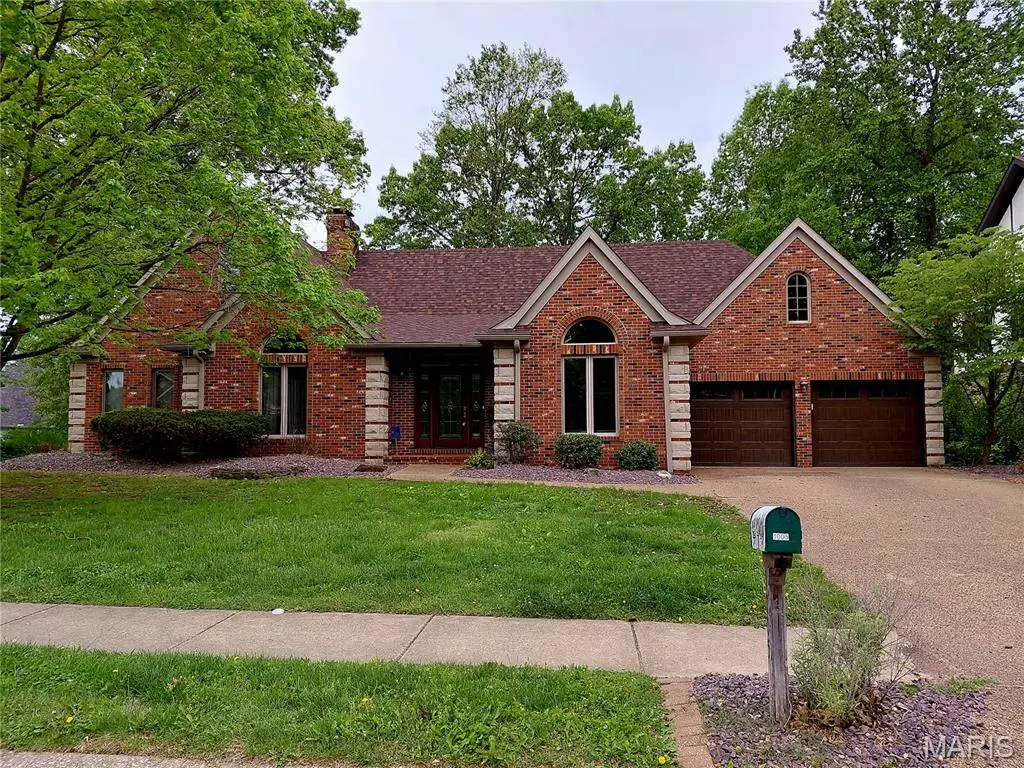 1005 Timberlake Drive, Edwardsville, IL 62025 - #1
