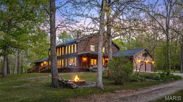 17015 County Road 1020, St James, MO 65559