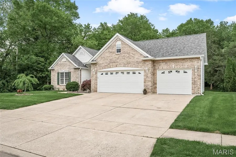 607 Winding Creek Drive, Wentzville, MO 63385 - #3