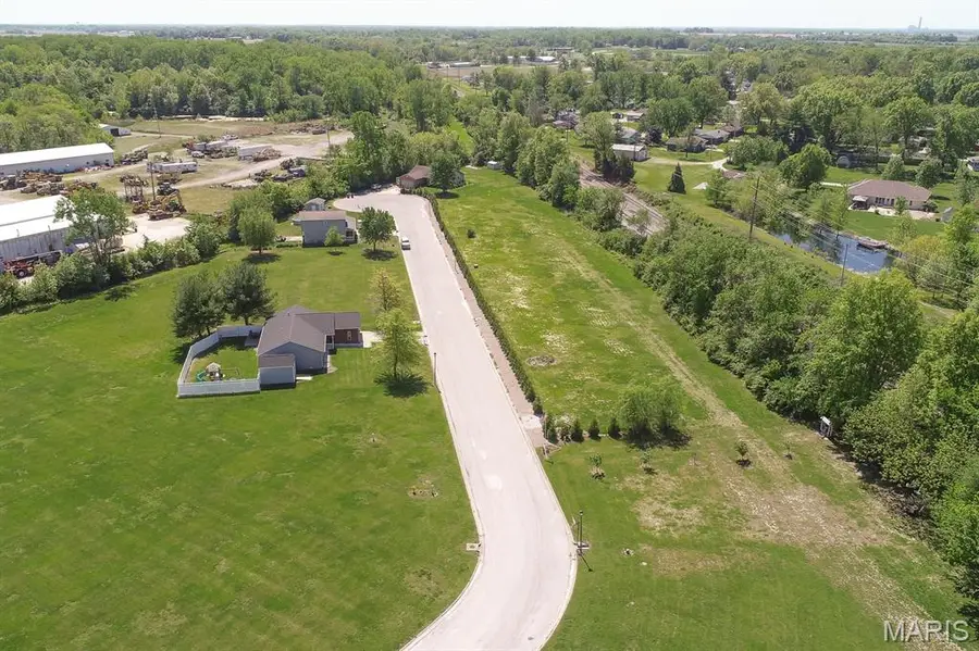 817 Mariana Court, New Athens, IL 62264 - #2