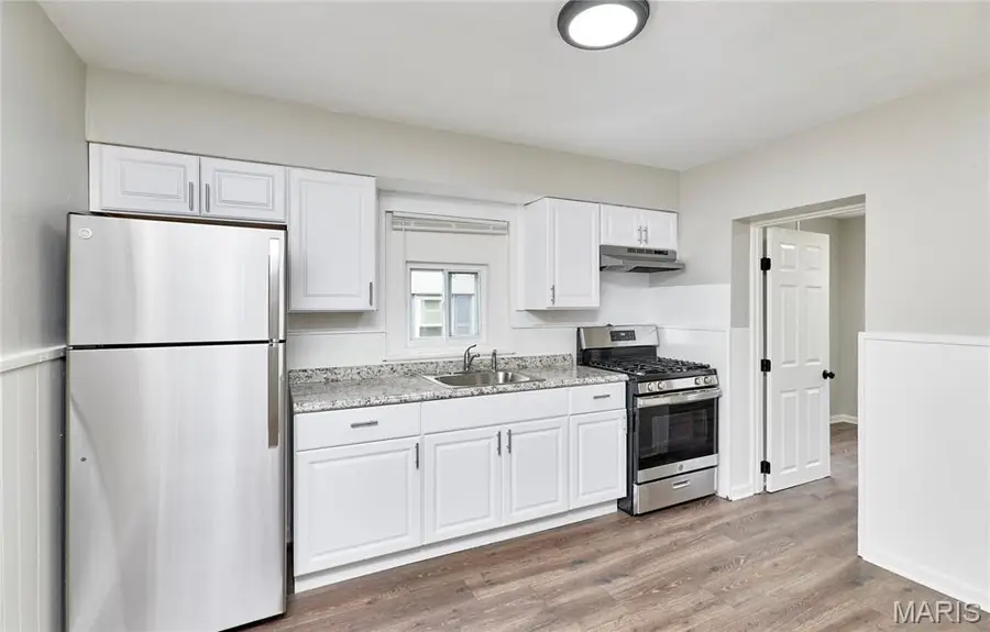 524 Ballman Avenue, Saint Louis, MO 63135 - #2