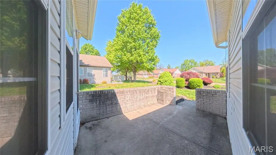 2260 Glenfield Drive, Shiloh, IL 62221 - #3