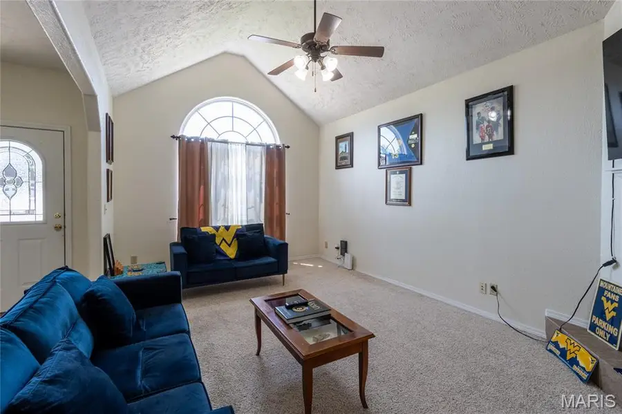 295 Carmel Valley Way, Saint Robert, MO 65584 - #2