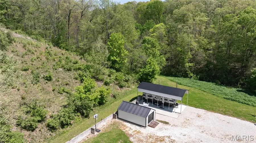 1060 Godar Hollow Road, Hardin, IL 62047 - #3