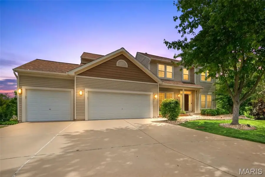 720 Brook Manor Court, Lake Saint Louis, MO 63367 - #2