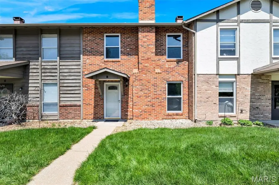 21 Park Charles Boulevard S #B, Saint Peters, MO 63376 - #2