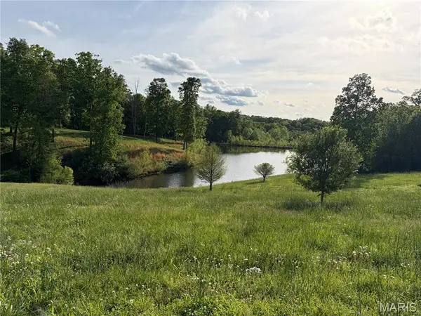 726 County Road 612, Cape Girardeau, MO 63701