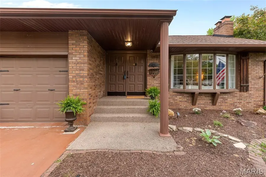 109 Glenridge Drive, Collinsville, IL 62234 - #2