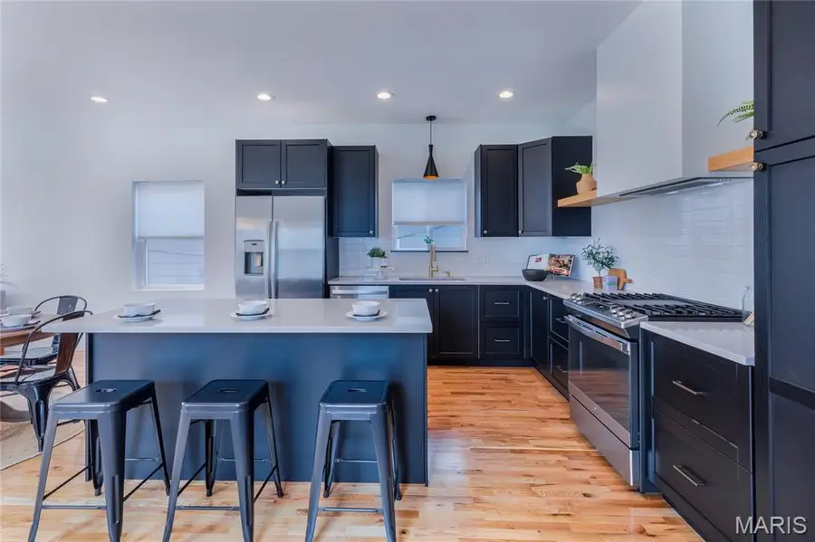 3215 Jasper Park, Saint Louis, MO 63139 - #3