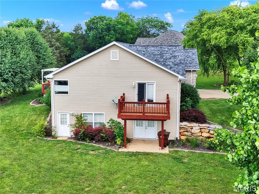 395 Bridgewater Heights Drive, Villa Ridge, MO 63089 - #3