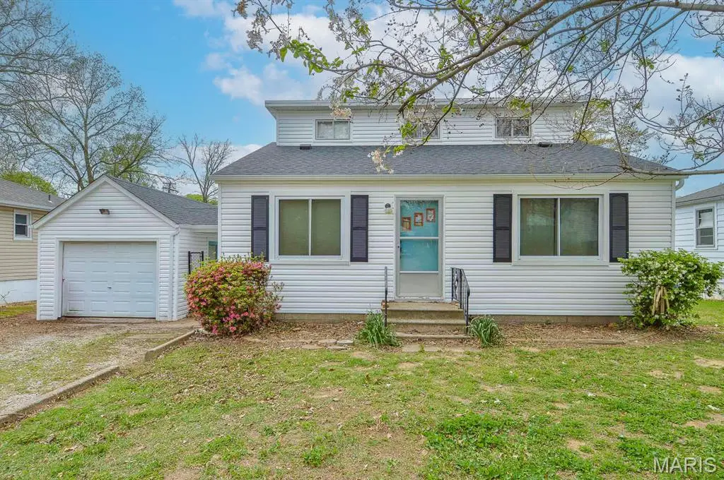 2320 Meadow Drive, Belleville, IL 62226 - #1