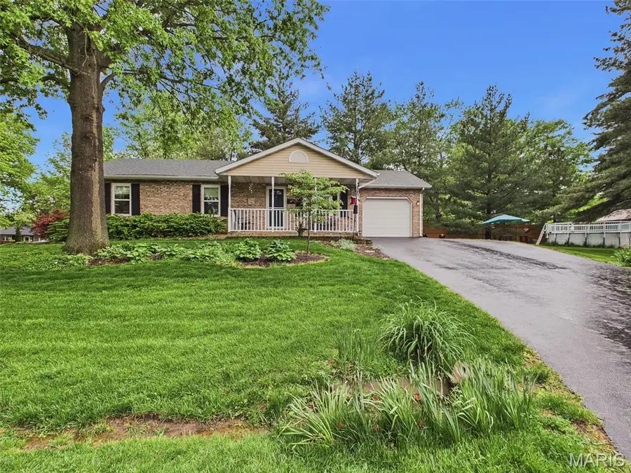 516 Lanahan Drive, Troy, IL 62294 - #2