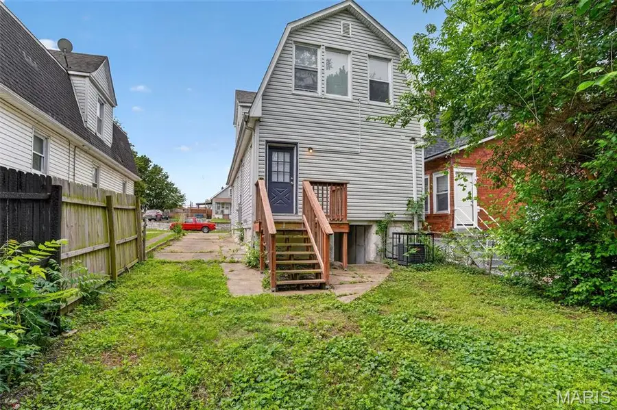 4749 Oldenburg Avenue, Saint Louis, MO 63123 - #3