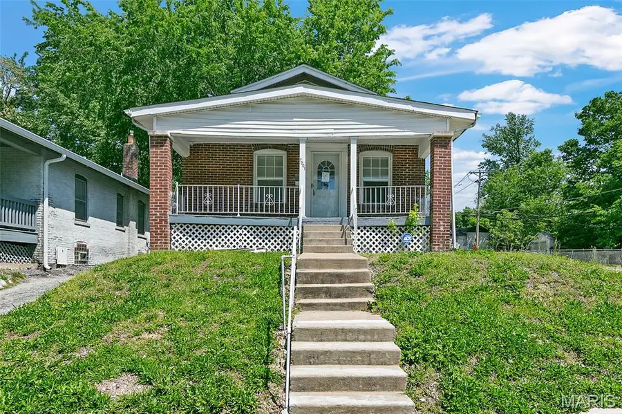 7001 Edison Avenue, Velda City, MO 63121 - #3