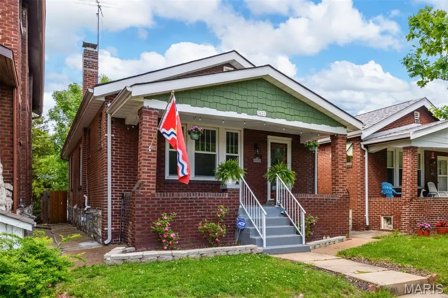 5123 Goethe Avenue, Saint Louis, MO 63109 - #2