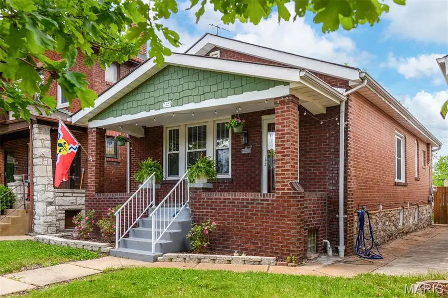 5123 Goethe Avenue, Saint Louis, MO 63109 - #3
