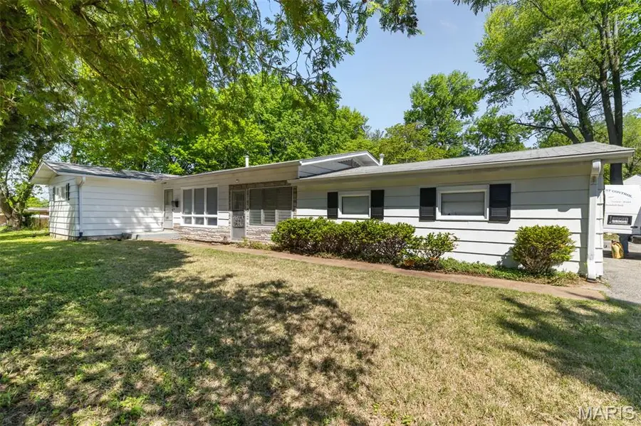 425 Powell Avenue, Saint Louis, MO 63135 - #3