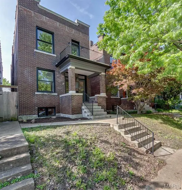 4116 Flad Avenue, St Louis, MO 63110