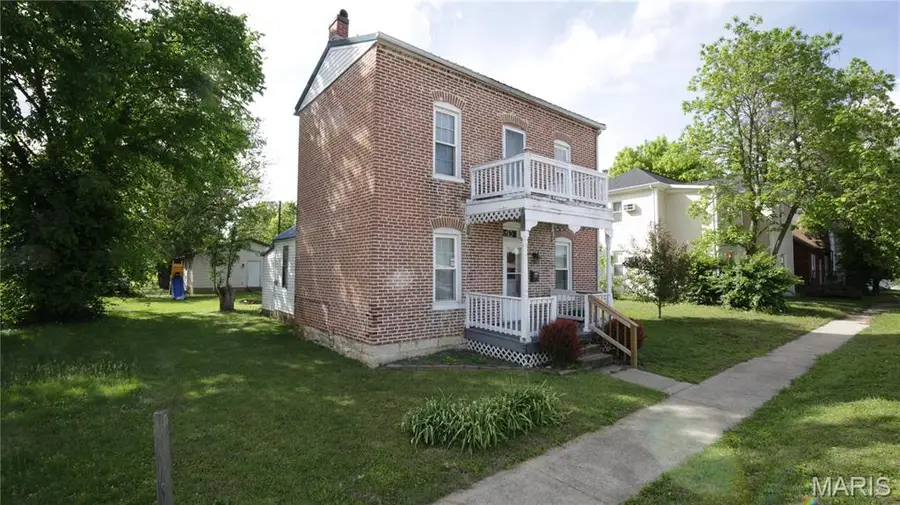 914 S Main St, De Soto, MO 63020 - #3