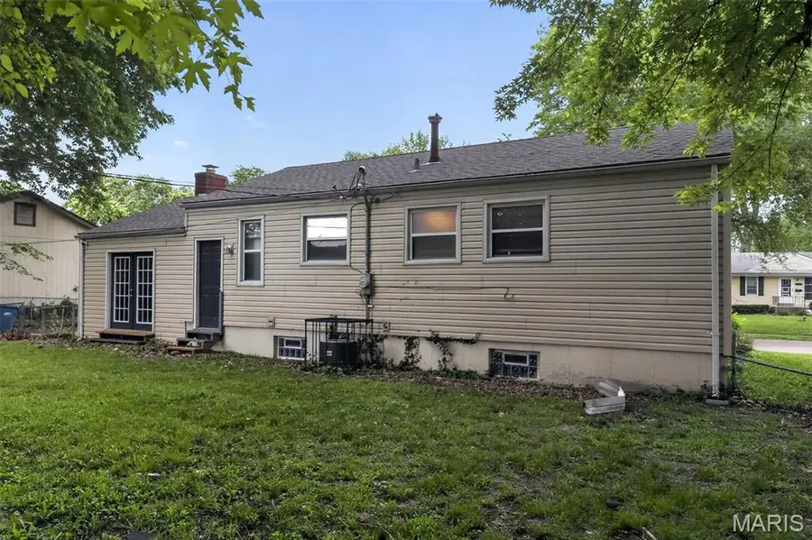 6814 Frostview Lane, Saint Louis, MO 63134 - #3