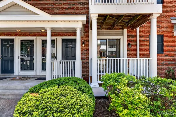 1441 Oriole Place, Brentwood, MO 63144