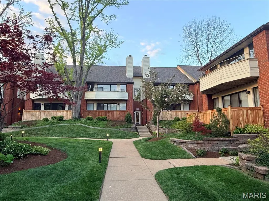 5575 Waterman Boulevard #B, Saint Louis, MO 63112 - #1