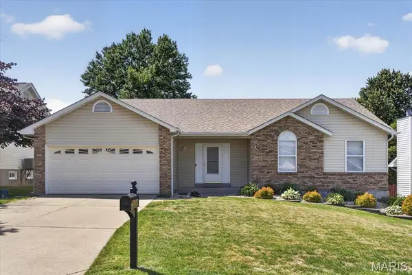 526 Misty Moss Lane, St Peters, MO 63376