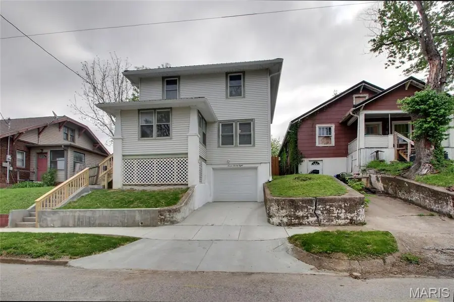 728 Pine Street, Hannibal, MO 63401 - #2