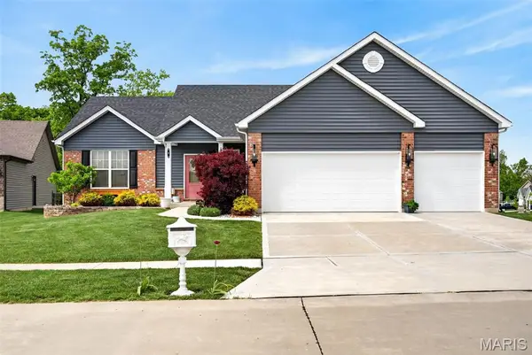 1 Timber Bluff Court, Wentzville, MO 63385