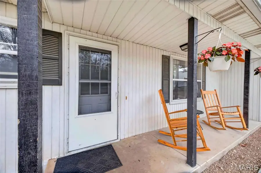 23639 Hawaii Road, Lebanon, MO 65536 - #2