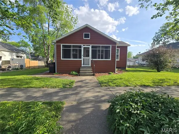 310 E South Avenue, Greenville, IL 62246