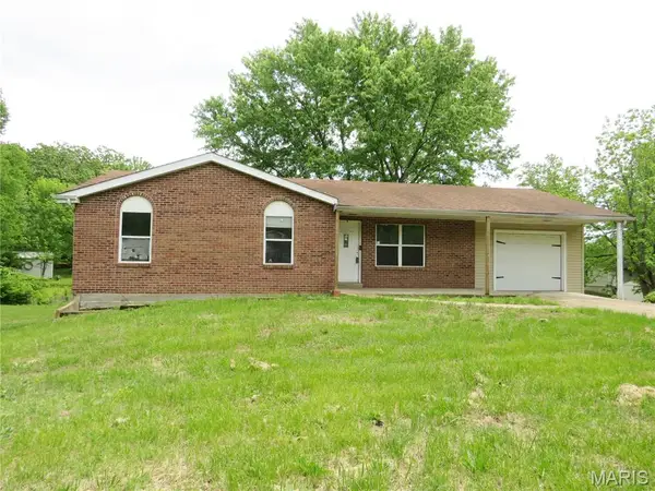 1140 Sycamore Lane, St Clair, MO 63077