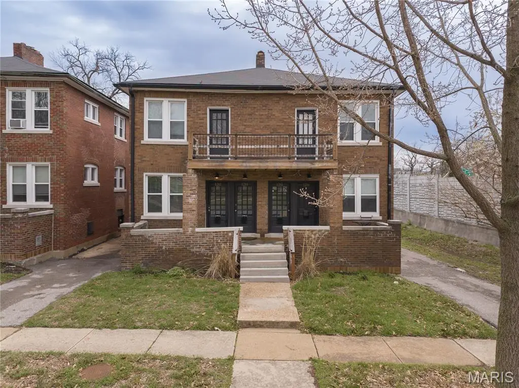 1282 Hawthorne Place, Richmond Heights, MO 63117 - #1