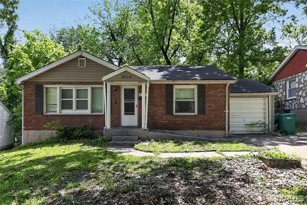 8110 Underhill Drive, University City, MO 63114
