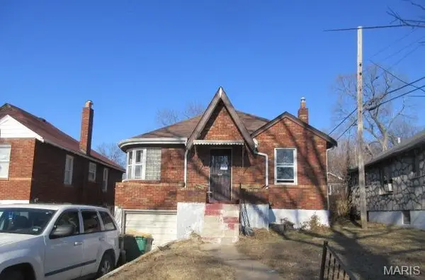 6717 Glenmore Avenue, St Louis, MO 63121