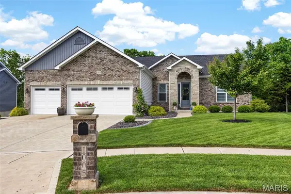 1005 Timber Bluff Drive, Wentzville, MO 63385