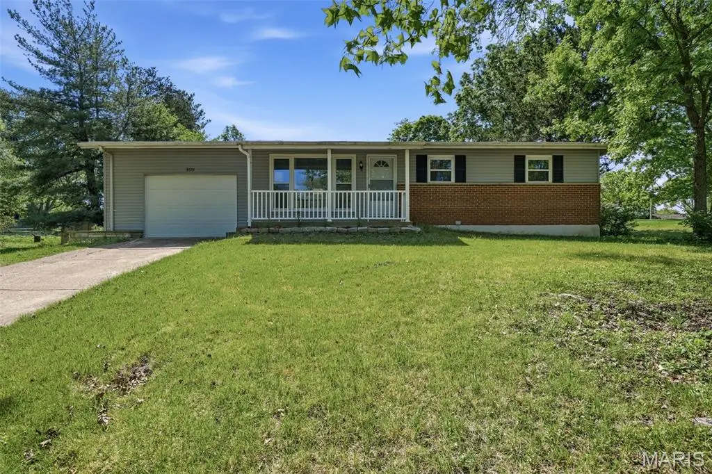 3026 Nettie Drive, Oakville, MO 63129 - #1