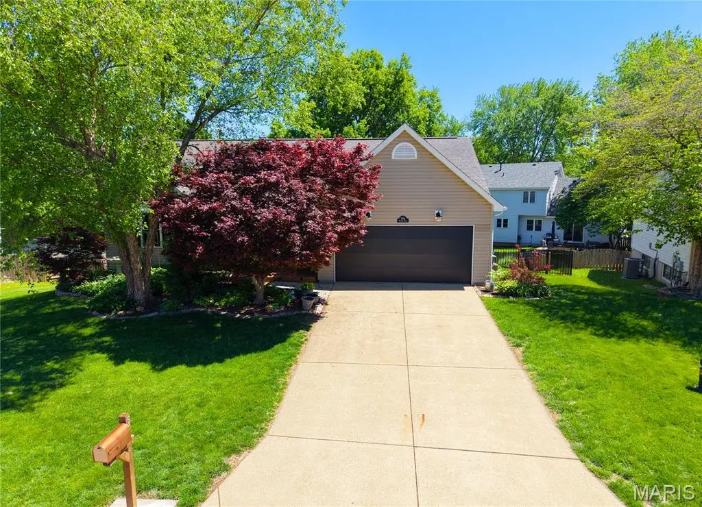 554 Prentice Drive, Saint Peters, MO 63376 - #1