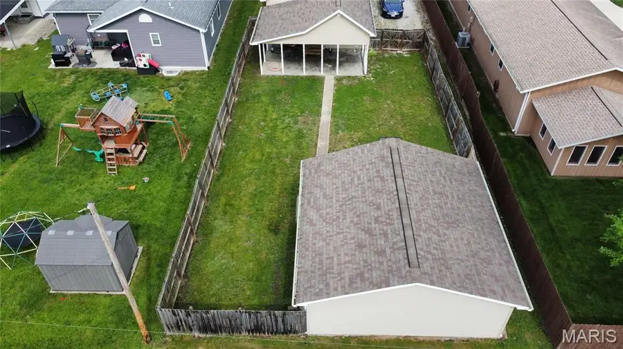 410 Henry Street, Gillespie, IL 62033 - #2
