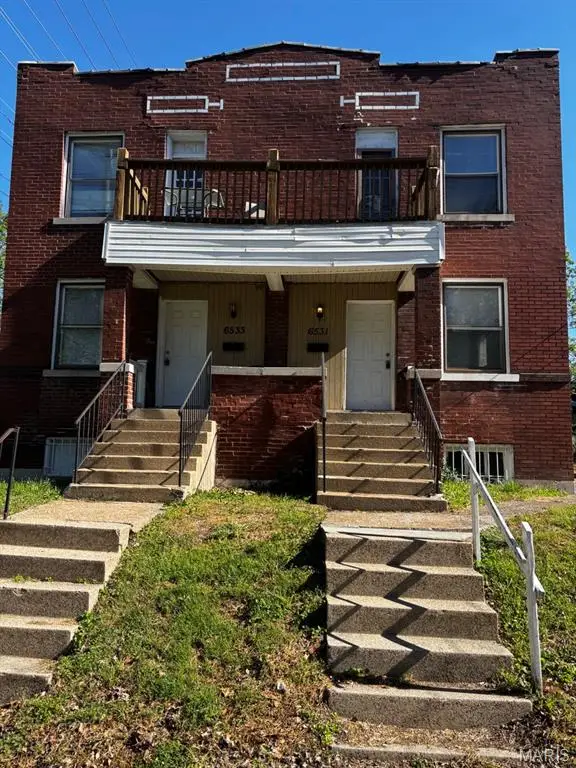 6531 Chamberlain Ave Avenue, University City, MO 63130-2034 - #1