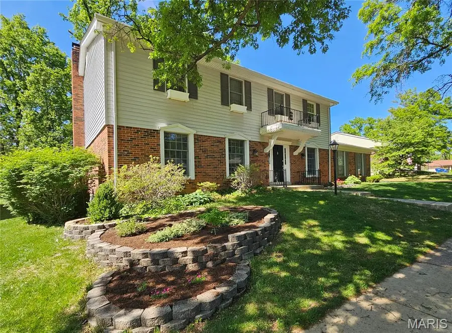 1294 Pinrun Drive, Ballwin, MO 63011 - #2