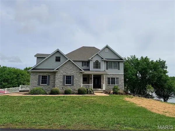 101 W Lakeview Drive, De Soto, MO 63020