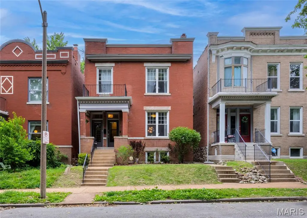 3865 Connecticut Street, Saint Louis, MO 63116 - #1