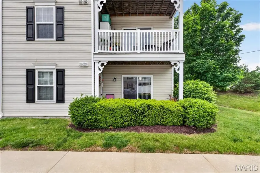 2430 Tellicherry Drive #100D, Saint Louis, MO 63125 - #3