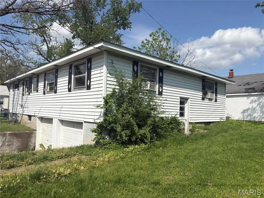 307 W 7th Street, Salem, MO 65560 - #3