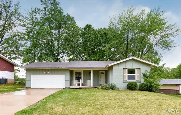 11879 Galba Drive, Florissant, MO 63033