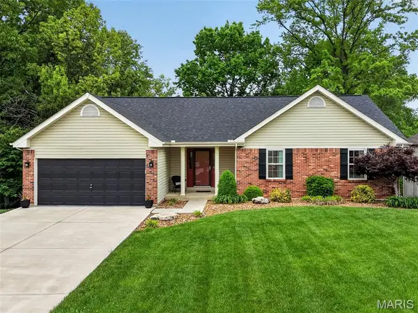 614 S Carolina Court, St Charles, MO 63303